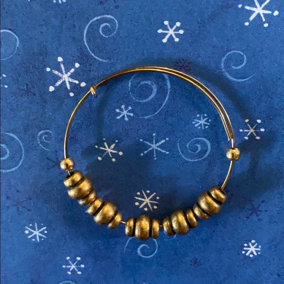 Earrings; Gold; Beaded; Hoop; Pierced; Earrings - Picture 4 of 6
